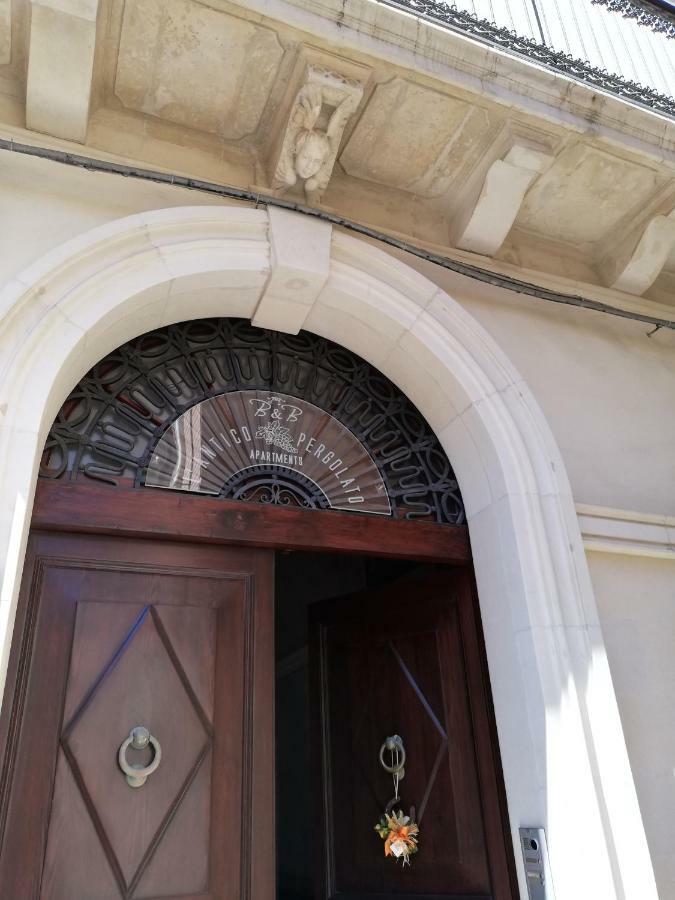 L'Antico Pergolato Apartments Bríndisi Exterior foto